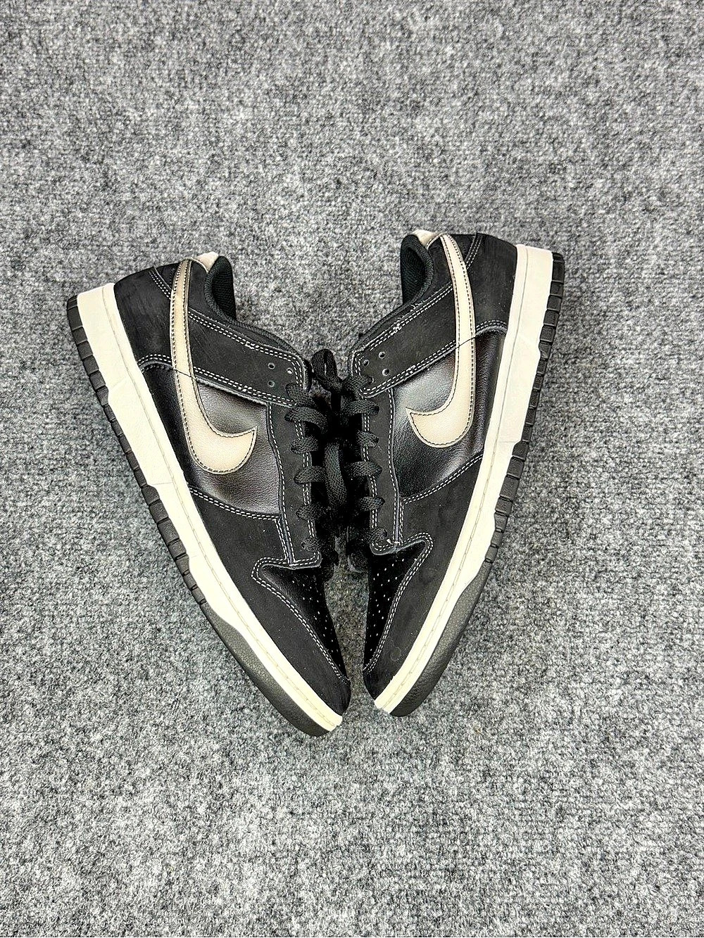 Nike Dunk Low Retro Black & White Sneakers